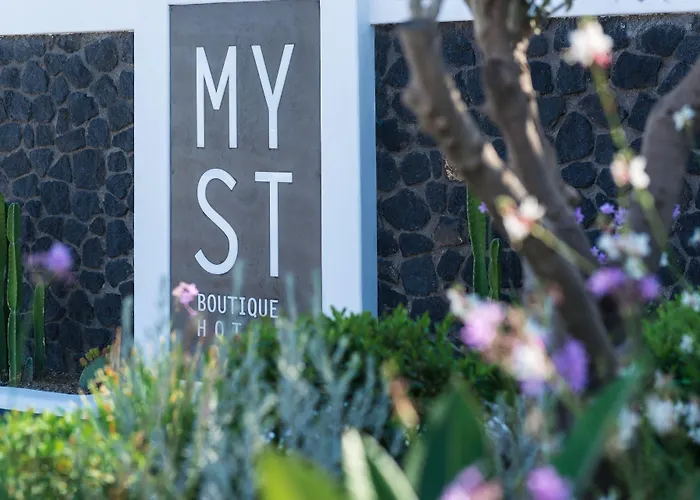 מלון Myst Boutique 4*