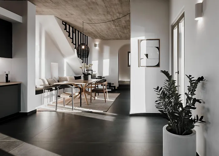 Myst Boutique Hotel Ia