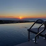 Hotel Myst Boutique Oia (Santorini)