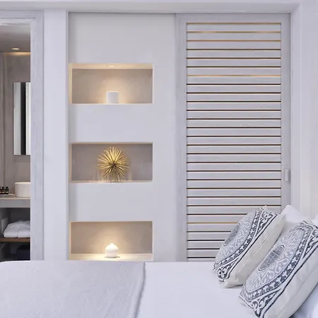 Myst Boutique 4* Oia