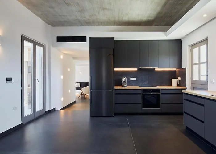 Myst Boutique 4* Oia (Santorini)