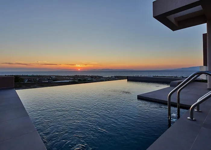 Myst Boutique Oia (Santorini)